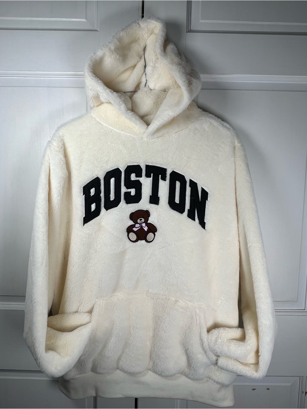 NWOT Faded Rose Cream Faux Fur Hoodie “Boston Teddy Bear with Heart” Size Small
